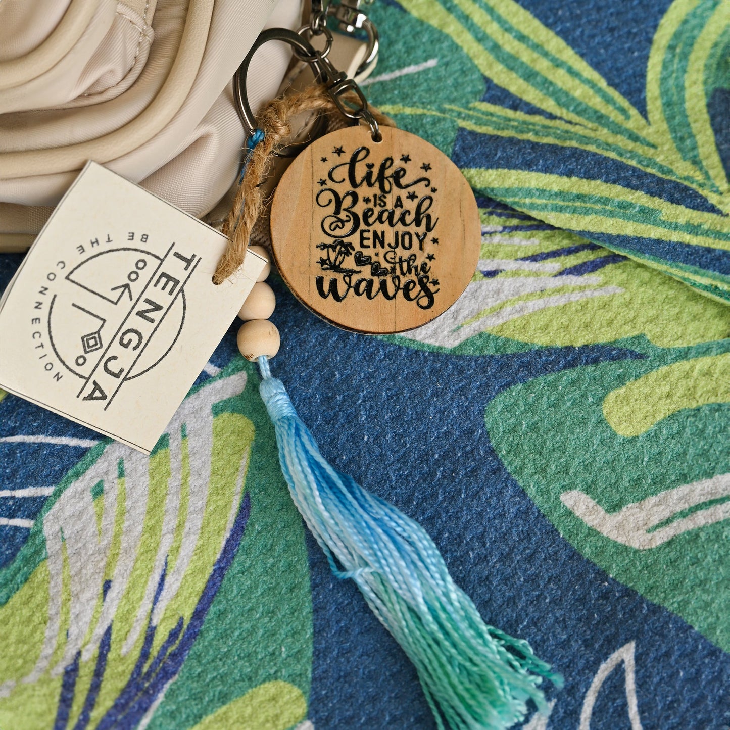 Resin Wave Keychain or Bag Decoration - Beach Theme - TENGJA