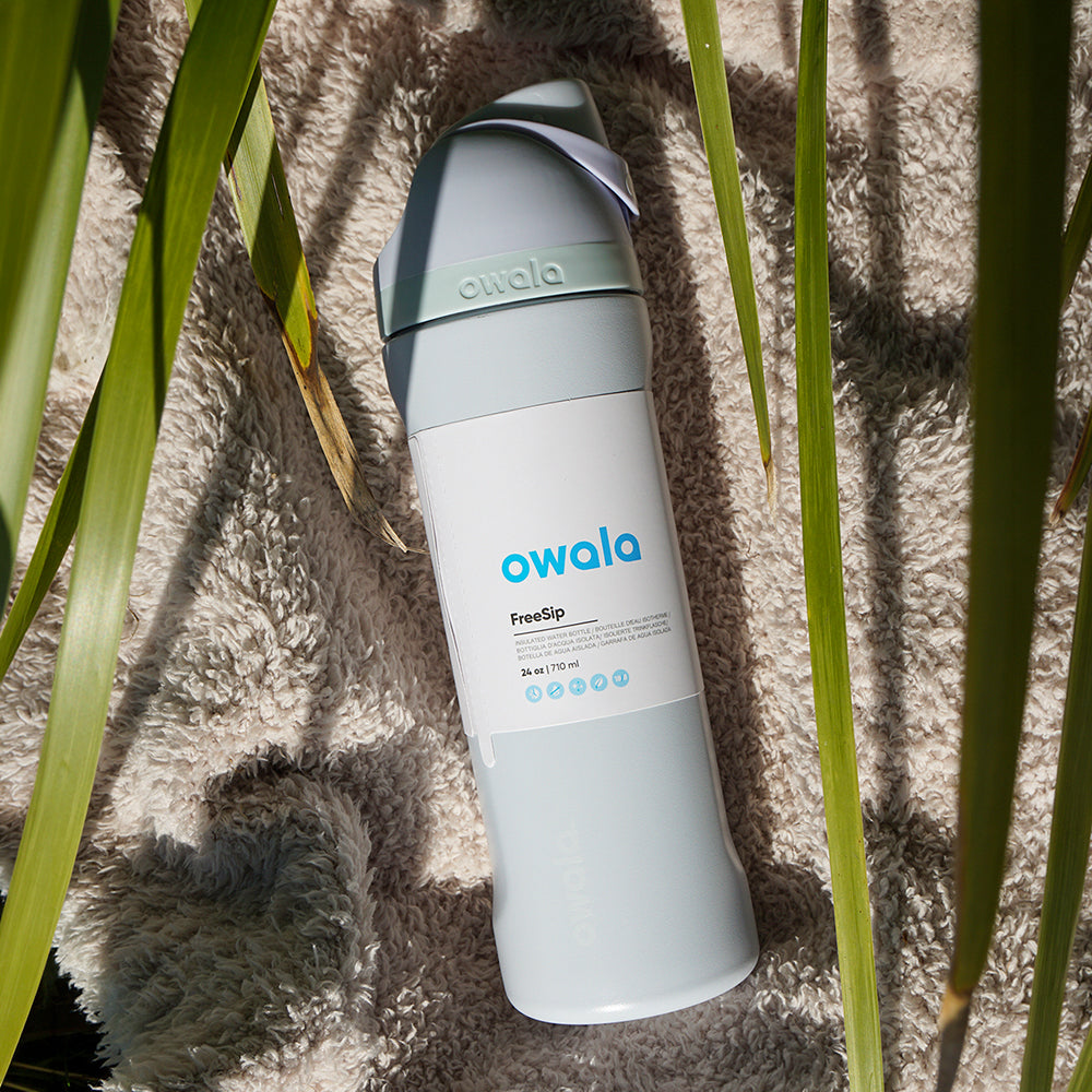 700mL Owala Style Water Bottle - CUSTOM DESIGN