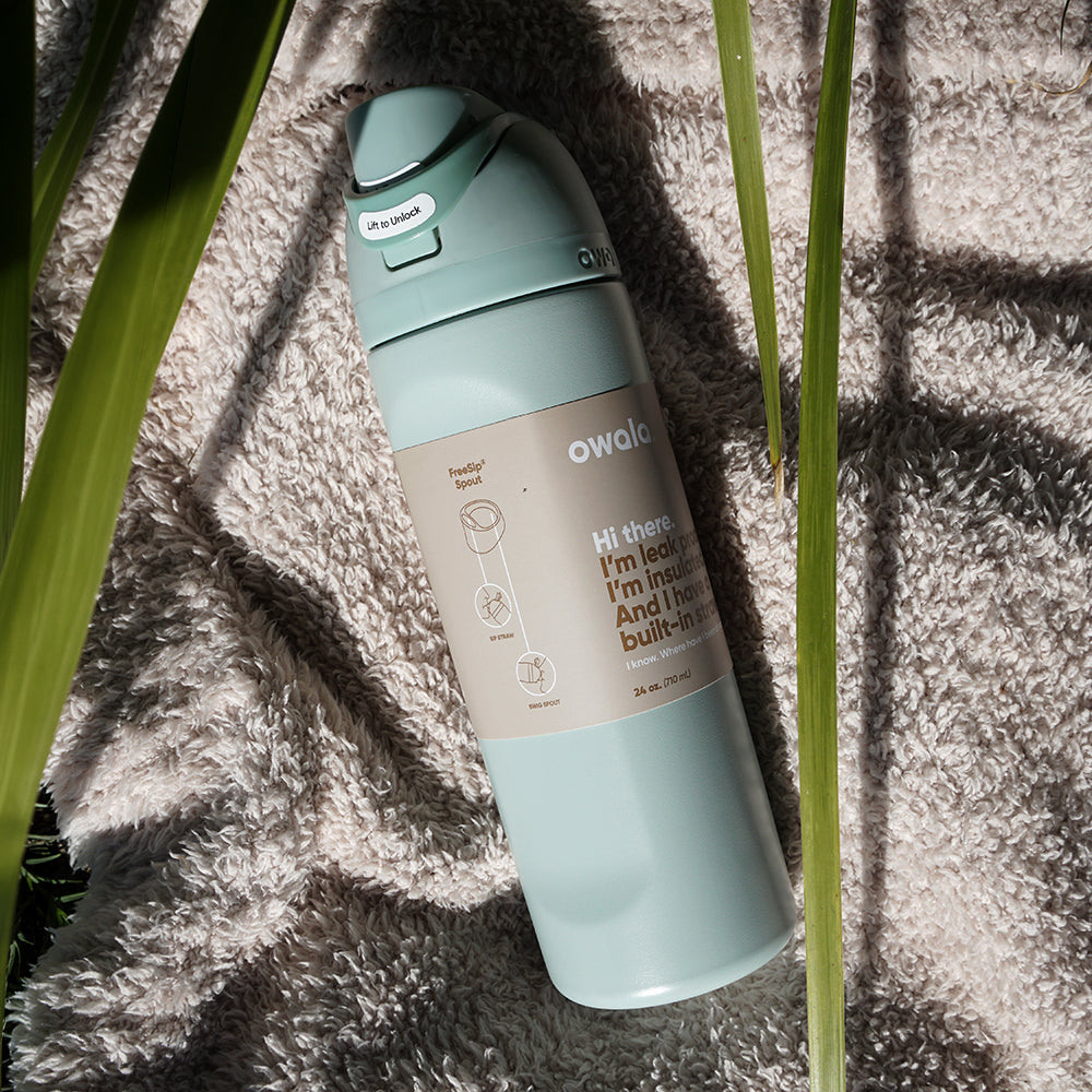 700mL Owala Style Water Bottle - CUSTOM DESIGN