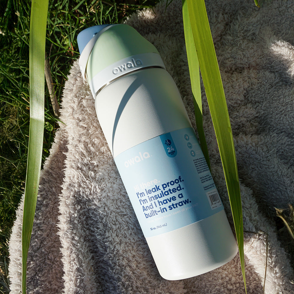 950mL Owala Style Water Bottle - CUSTOM DESIGN