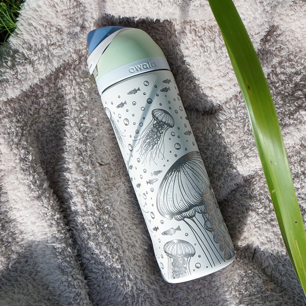 700ml SECONDS Owala Style Water Bottle Full Wrap - JELLYFISH