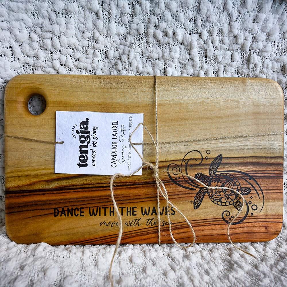 Resin Infused Camphor Laurel Chopping Board - TURTLE - TENGJA