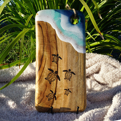Camphor Laurel Serving Platter Resin Ocean Waves - TURTLE